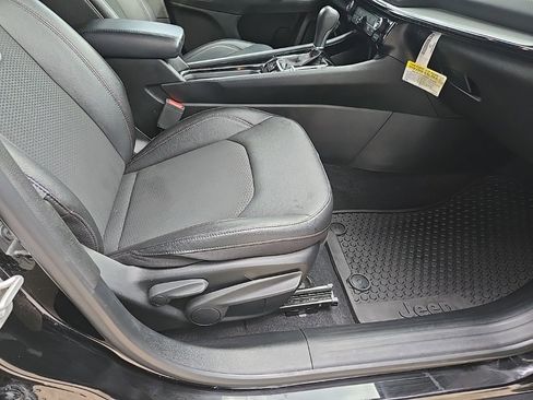 Used 2024 Jeep Compass Trailhawk image 74