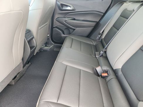 New 2026 Chevrolet Trax ACTIV w/ Sunroof Package image 19