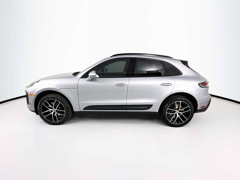 New 2026 Porsche Macan AWD/4WD image 2