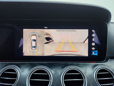 Certified 2022 Mercedes-Benz E 350 Sedan image 21