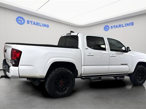 Used 2022 Toyota Tacoma SR image 10