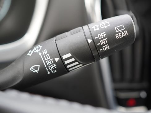 Used 2020 Chevrolet Traverse LT w/ LT Premium Package image 41