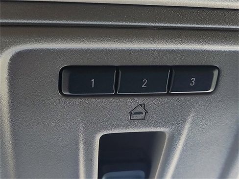 Certified 2025 Chevrolet Silverado 2500 LTZ w/ LTZ Convenience Package image 21