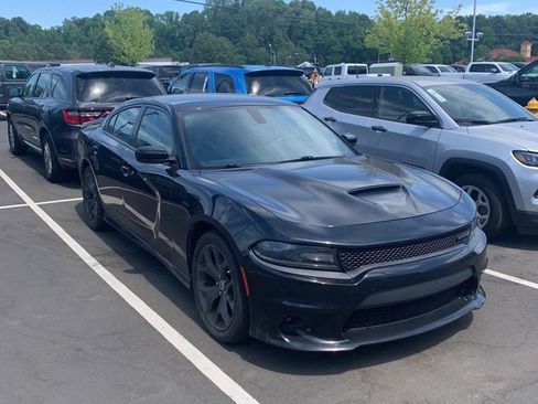 Used 2019 Dodge Charger GT RWD image 13