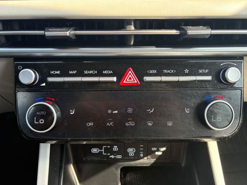 Used 2025 Hyundai Tucson SEL FWD image 28