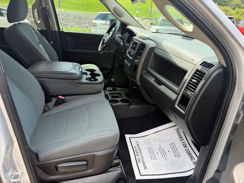Used 2018 RAM 2500 Tradesman w/ Chrome Appearance Group AWD/4WD image 15