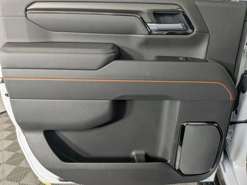 New 2026 GMC Sierra 3500 AT4 w/ AT4 Premium Plus Package image 33