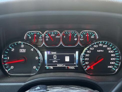 Used 2018 Chevrolet Silverado 1500 LTZ w/ Texas Edition AWD/4WD image 12