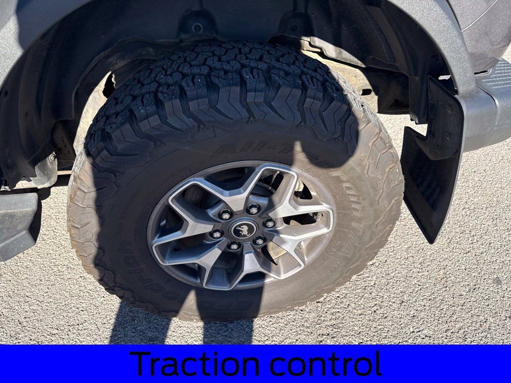 Used 2023 Ford Bronco Badlands AWD/4WD image 9