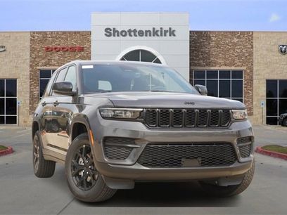 New 2025 Jeep Grand Cherokee Altitude