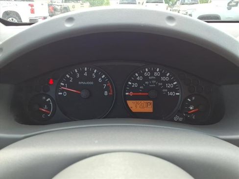 Used 2021 Nissan Frontier SV w/ Midnight Edition Floor Mats RWD image 23