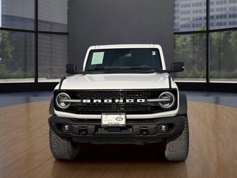 Used 2023 Ford Bronco Wildtrak image 8
