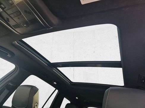 Used 2025 Cadillac XT6 Premium Luxury w/ LPO, Floor Liner Package image 32