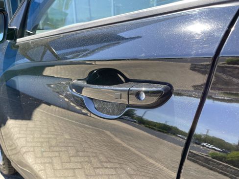 Used 2020 Hyundai Kona SEL AWD/4WD image 11
