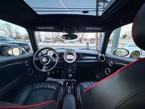 Used 2013 MINI Cooper S image 24
