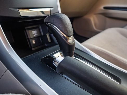 Used 2013 Honda Accord LX image 29