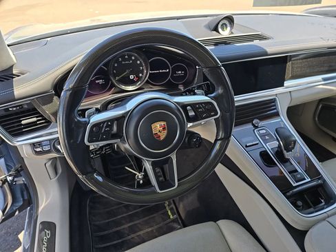 Used 2018 Porsche Panamera Turbo S AWD/4WD image 2