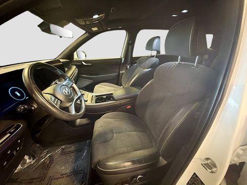 Used 2024 Hyundai Palisade Calligraphy image 13