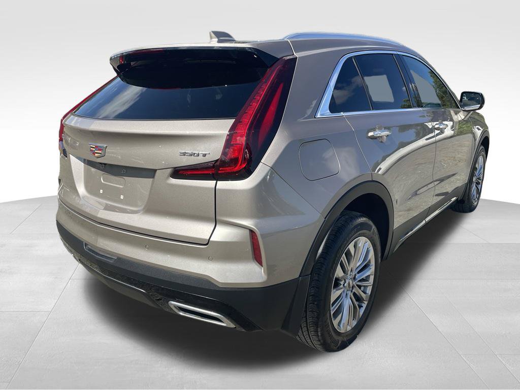 Used 2024 Cadillac XT4 Premium Luxury FWD image 16