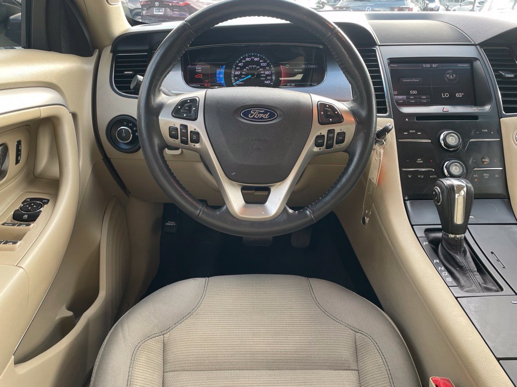Used 2014 Ford Taurus SEL w/ Equipment Group 201A FWD image 14