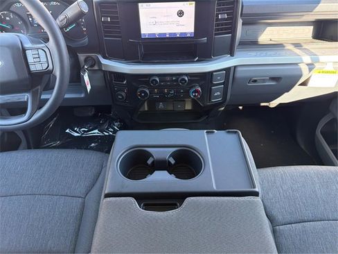 New 2026 Ford F250 XL image 19