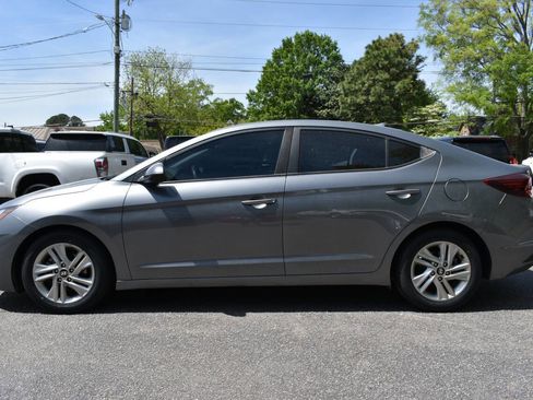 Used 2019 Hyundai Elantra SEL w/ Cargo Package image 3