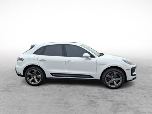 Used 2023 Porsche Macan AWD/4WD image 6