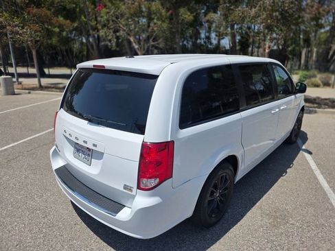Used 2019 Dodge Grand Caravan GT FWD image 34