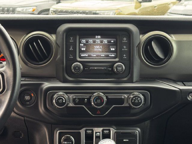 Used 2018 Jeep Wrangler Unlimited Sport S AWD/4WD image 29