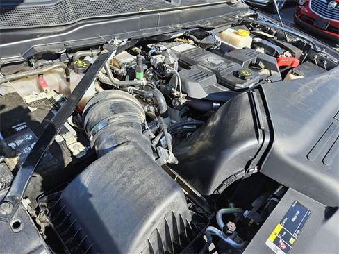 Used 2024 RAM 3500 Big Horn image 18