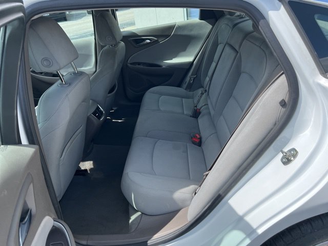Used 2022 Chevrolet Malibu LT FWD image 13