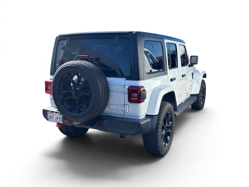 Used 2023 Jeep Wrangler Unlimited Sahara AWD/4WD image 3