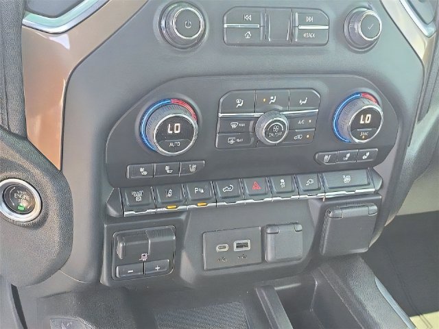 Used 2022 Chevrolet Silverado 3500 High Country AWD/4WD image 25