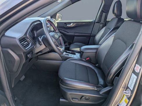 Used 2025 Ford Escape ST-Line FWD image 20