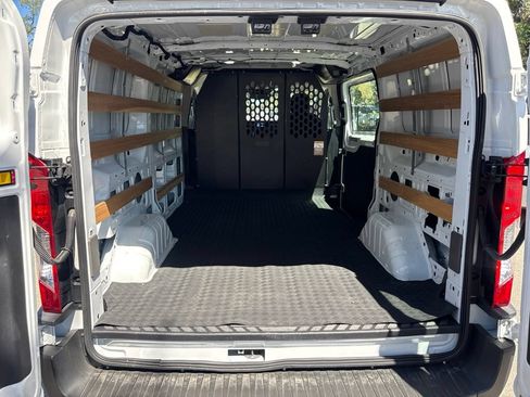 Used 2025 Ford Transit 250 Low Roof w/ Exterior Upgrade Package RWD image 15