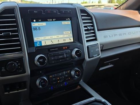 Used 2018 Ford F250 King Ranch w/ Tow Technology Bundle image 22