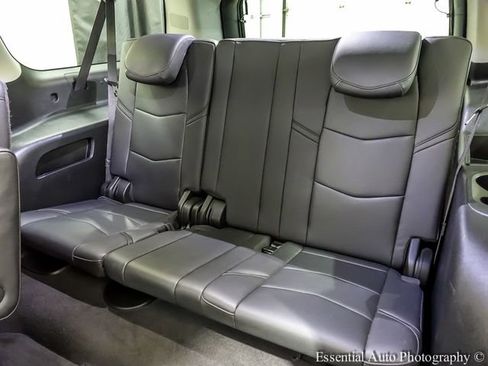 Used 2020 Cadillac Escalade ESV Luxury image 11