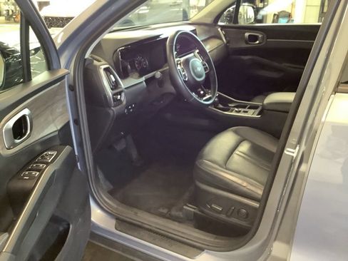 Certified 2023 Kia Sorento X-Line EX AWD/4WD image 14