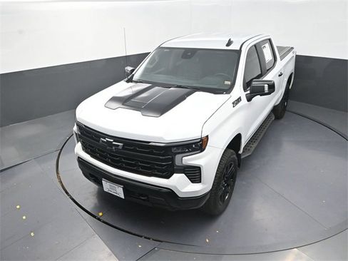 Used 2025 Chevrolet Silverado 1500 LT Trail Boss w/ LT Trail Boss Premium Package image 11