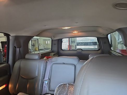 Used 2003 GMC Yukon XL Denali AWD/4WD image 8