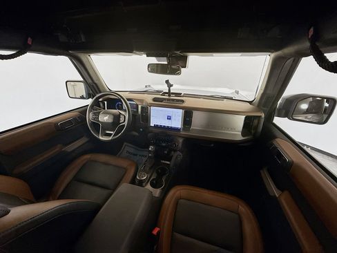 Used 2023 Ford Bronco Outer Banks AWD/4WD image 24