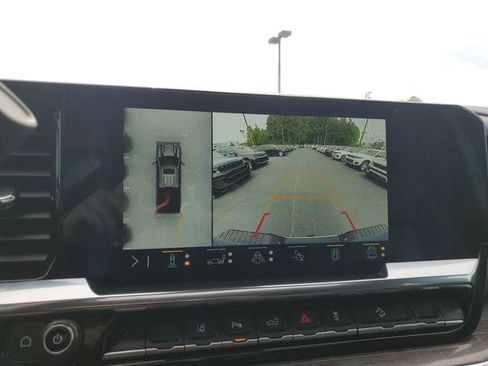 Used 2025 Chevrolet Silverado 2500 LTZ w/ LTZ Plus Package AWD/4WD image 32