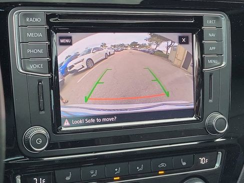 Used 2018 Volkswagen Jetta GLI image 28