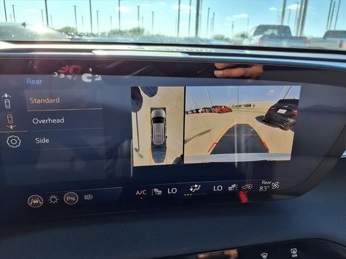 Used 2025 Buick Enclave Preferred image 11