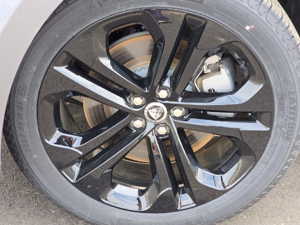 New 2026 Jaguar F-PACE R-Dynamic S AWD/4WD image 22
