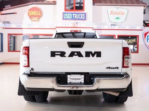 Used 2024 RAM 3500 Big Horn image 10