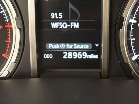 Used 2024 Toyota 4Runner TRD Off-Road image 14