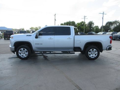 Certified 2022 Chevrolet Silverado 2500 LTZ w/ LTZ Plus Package AWD/4WD image 10