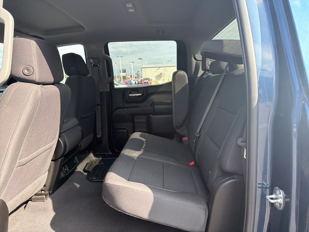 Used 2023 Chevrolet Silverado 1500 Custom AWD/4WD image 17