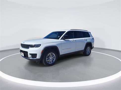 New 2025 Jeep Grand Cherokee L Laredo w/ Luxury Tech Group I image 4